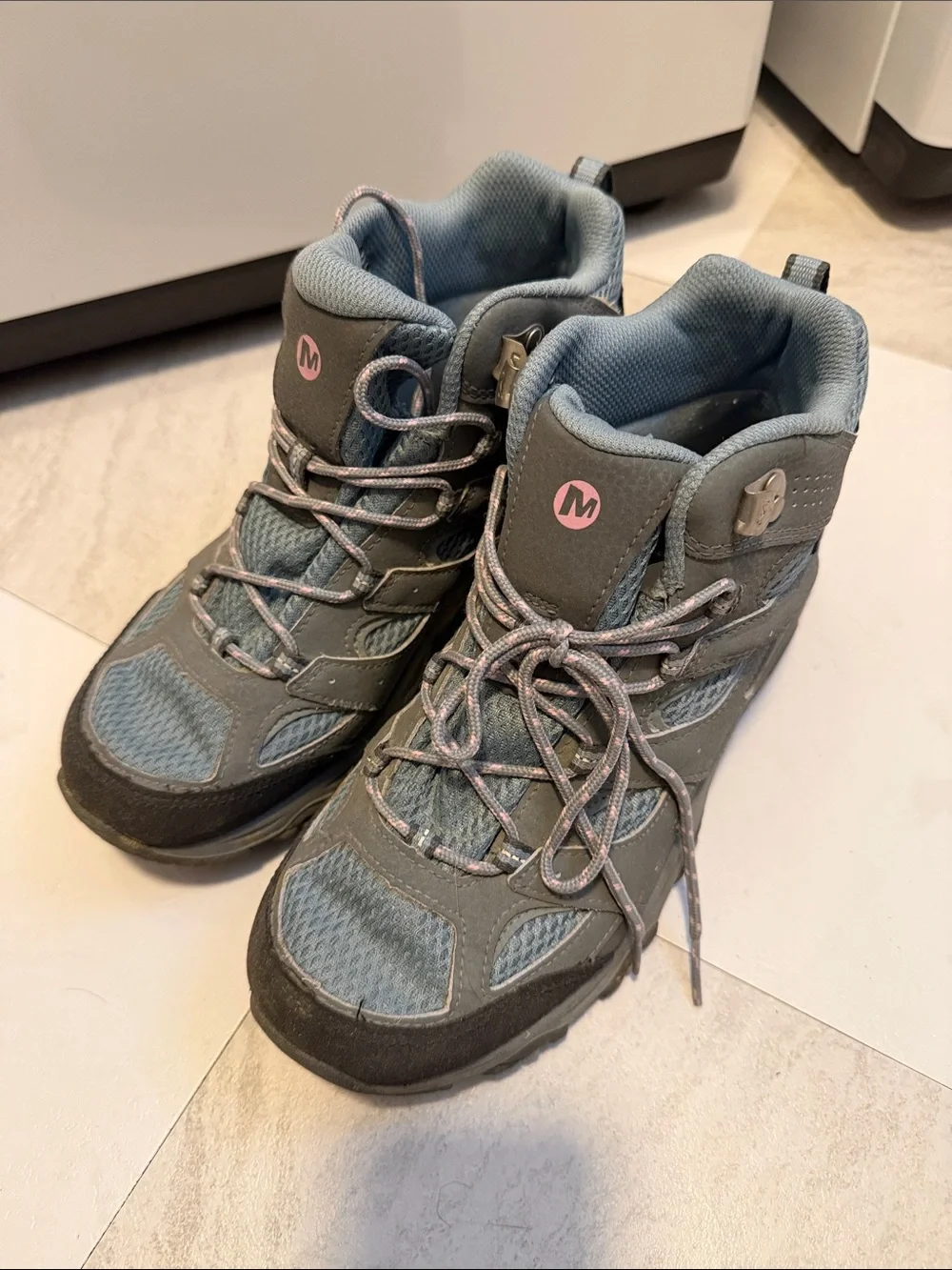 Women’s Merrill Hiking Boots - Gray with Pink Accent